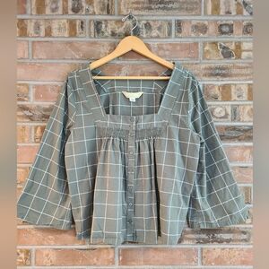 Roebuck & CO. Square-neck, bell sleeve, sage green blouse SZ XL